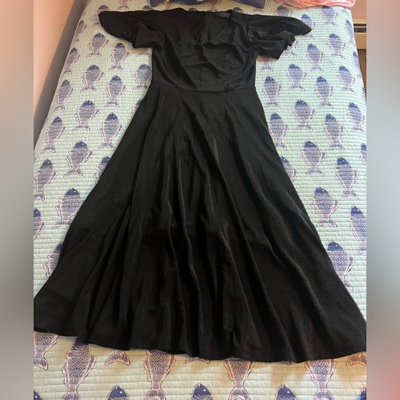 Brides May Elegant Black Mini Dress – Sz S – Ruffle Sleeves & Shimmering Design - Picture 9 of 11